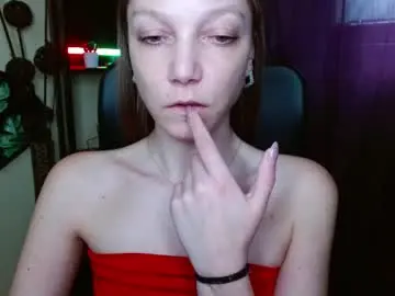 Chaturbate Live Sex Cam of emilly_xkiss