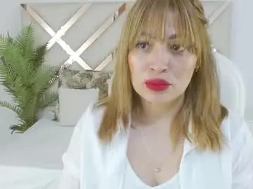 Chaturbate Best live sex cam show of sophia_hadid