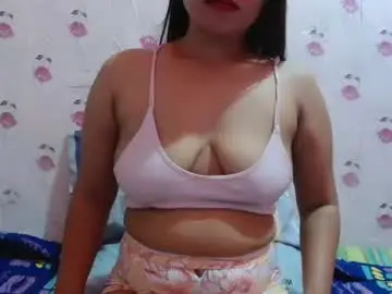 Chaturbate Live Sex Cam of pinay_hot_mama005