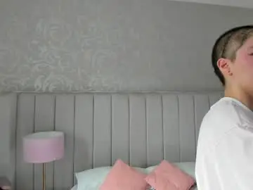 Chaturbate Best live sex cam show of ravenfox_