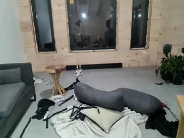 Chaturbate Live Sex of xlylyxcouple