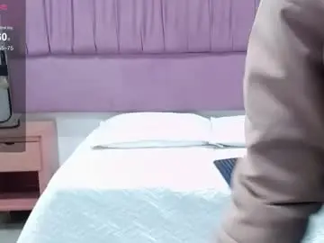 Chaturbate Best live sex cam show of camiilareyes