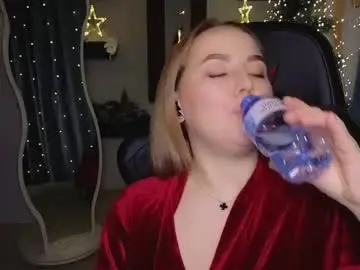 Chaturbate Free Porn Cam of mira_mermayd