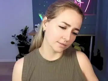 Chaturbate Sex Cam of mira_mermayd