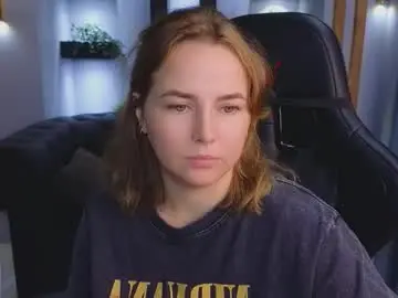 Chaturbate Live Sex Cam of mira_mermayd