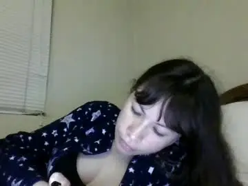 Chaturbate Live Porn of petitedoll30