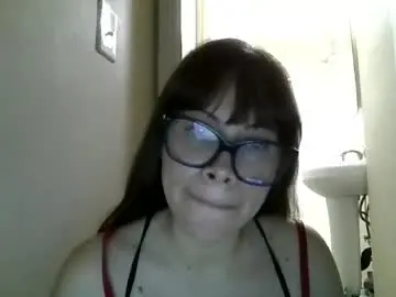 Chaturbate Live Sex Cam of petitedoll30