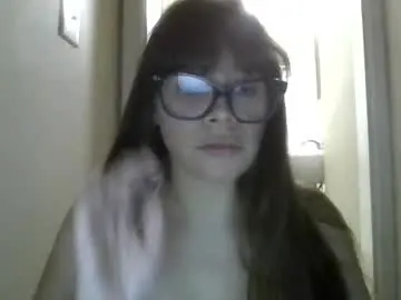 Chaturbate Adult Video Chat of petitedoll30