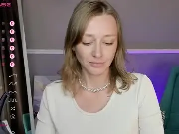 Chaturbate Adult Video Chat of evashiny_