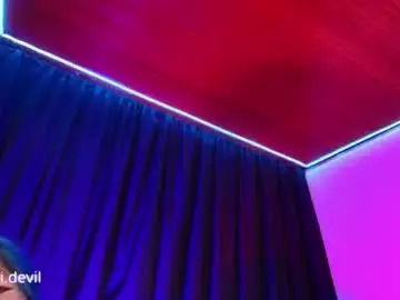 Chaturbate Watch Live Sex Cams of labellelune_