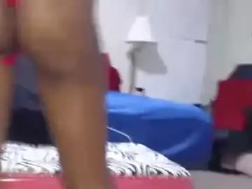 Chaturbate Free Porn Cam of sexyplayhouse