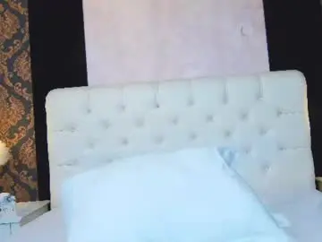 Chaturbate Live Sex Cam of mari_lou