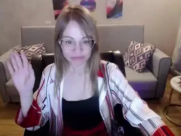 Chaturbate Nude Webcam of milf_for_u777