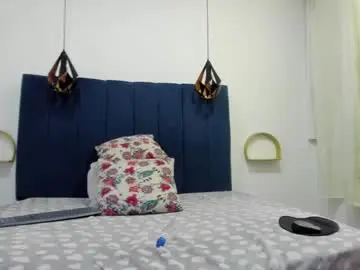 Chaturbate Sex Cam of monalinda220