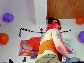 Chaturbate Nude Webcam of nat_lau
