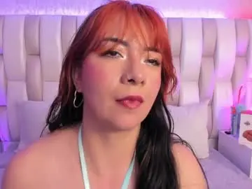 Chaturbate Sex Cam of ari_lynn_