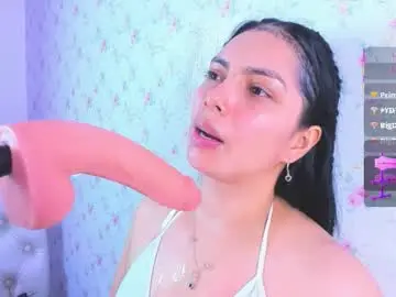 Chaturbate Free Live Porn of evelinn_belen