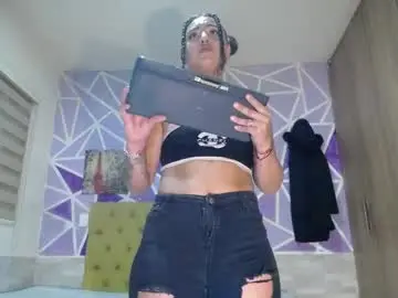 Chaturbate Adult Video Chat of hellen_maya
