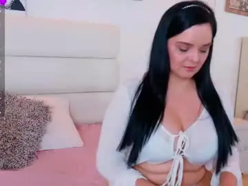 Chaturbate Adult Video Chat of isabellaa_reyess