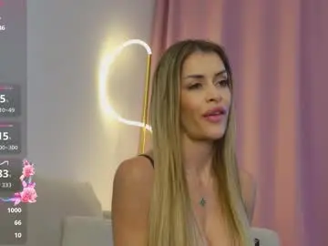 Chaturbate Live Porn of _luxie_