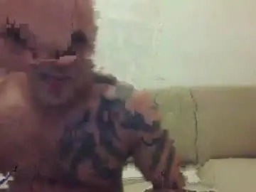 Chaturbate Live Sex Cam of leo_ksu