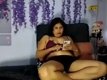 Chaturbate Watch Live Sex Cams of yazflor