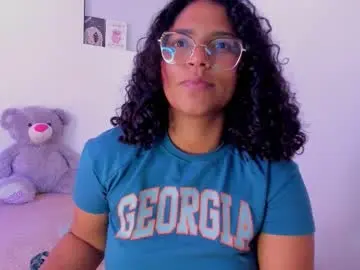 Chaturbate Best live sex cam show of iriss_25