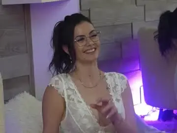 Chaturbate Sex Cam of glamourousmom