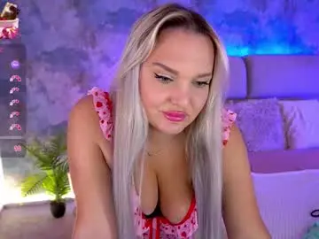 Chaturbate Live Sex of missyymartinezz