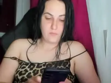 Chaturbate Live Sex Cam of sexy_slimm25