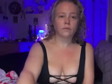 Chaturbate Adult Webcams of bldnhairblueyemilf