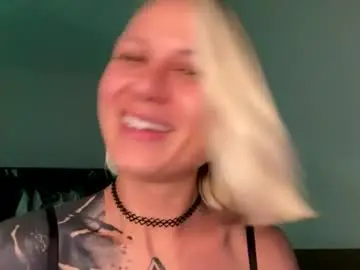 Chaturbate Nude Webcam of blonde_fuck_couple
