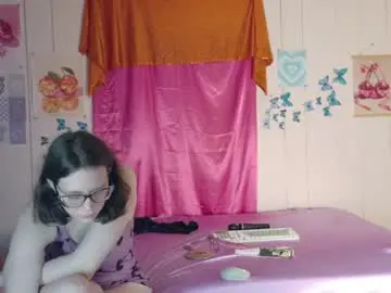 Chaturbate Nude Webcam of lunaquinn45