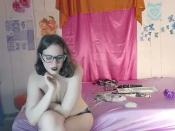 Chaturbate Live Porn of lunaquinn45