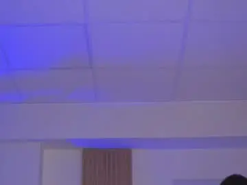 Chaturbate Live Sex Cam of meghanhazel
