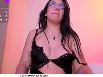 Chaturbate Adult Webcam of tellme_maddie