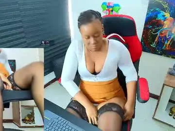 Chaturbate Watch Live Sex Cams of amba_rosee1