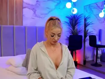 Chaturbate Sex Chat of izabelle_02