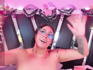 Chaturbate Adult Video Chat of antonellepiercee