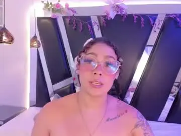 Chaturbate Private Sex Chat of antonellepiercee