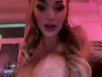 Chaturbate Adult Webcams of avalonnfoxx
