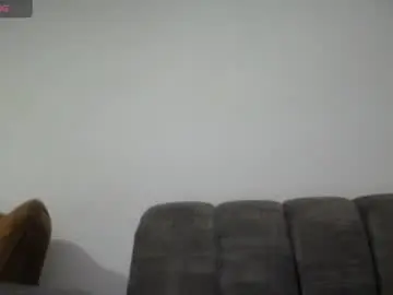 Chaturbate Sex Cam of emilyhines__