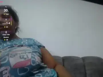 Chaturbate Sex Cam of emilyhines__