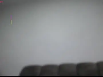 Chaturbate Free Porn Cam of emilyhines__
