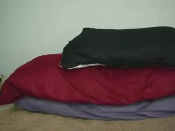 Chaturbate Live Sex Cam of sweetjuly1