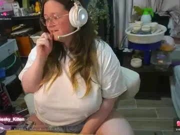 Chaturbate Watch Live Sex Cams of geeky_kitten