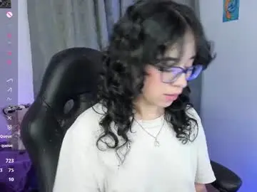 Chaturbate Best live sex cam show of indra_cam