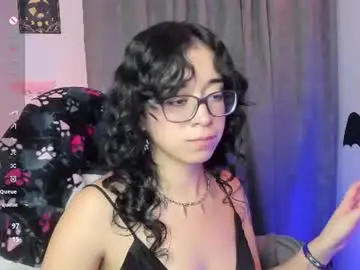 Chaturbate Live Sex Cam of indra_cam