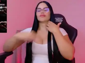 Chaturbate Best live sex cam show of pam_roberts