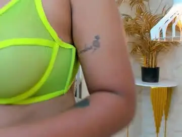 Chaturbate Adult Video Chat of mai_bigboobs